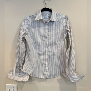 🔥Brooks Brothers Women’s Striped Shirt Size 10 EUC🔥